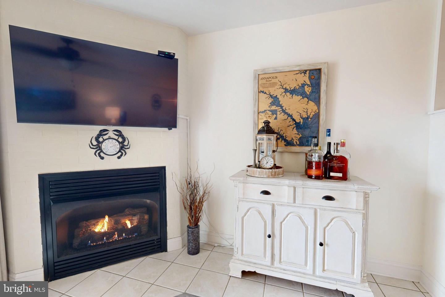 15-e Queen Anne Way #e Property Photo 16