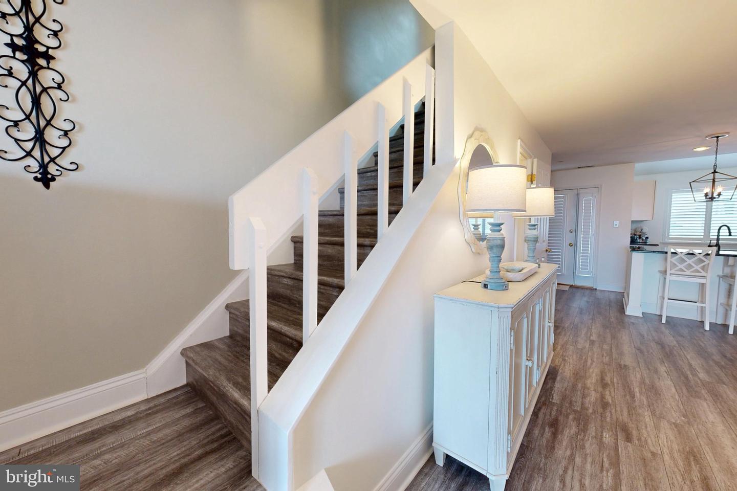 15-e Queen Anne Way #e Property Photo 20