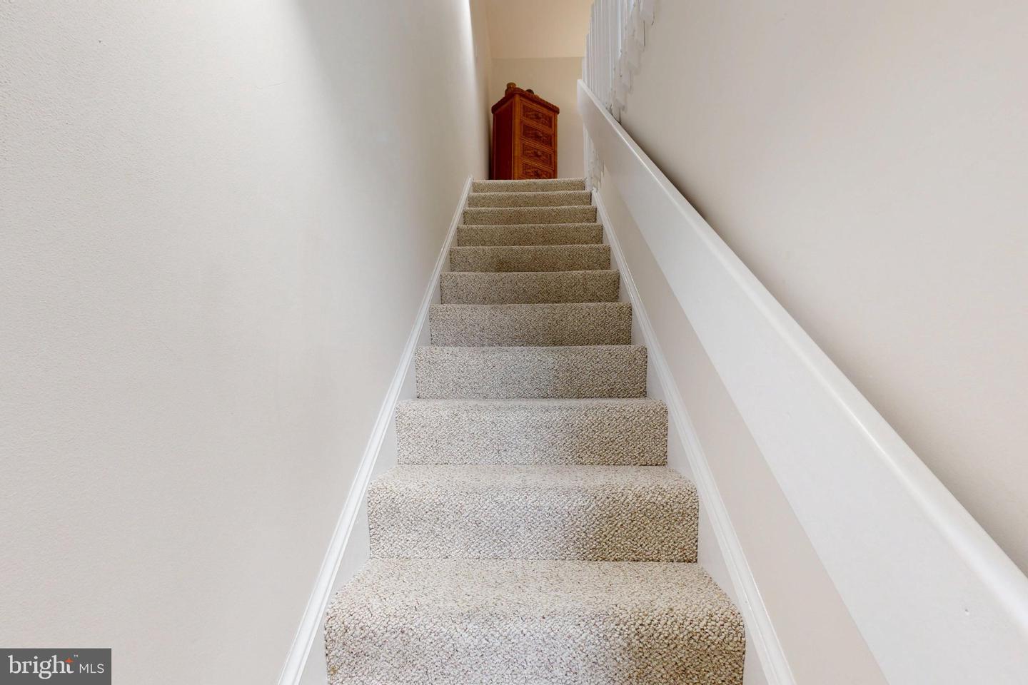 15-e Queen Anne Way #e Property Photo 31