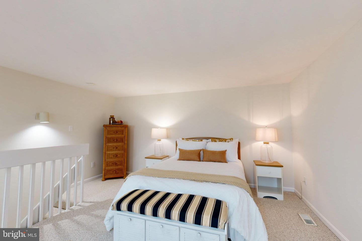 15-e Queen Anne Way #e Property Photo 34