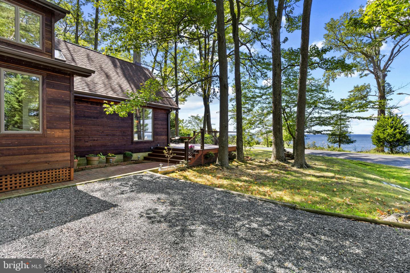 101 Chesapeake Bay Dr Property Photo 1