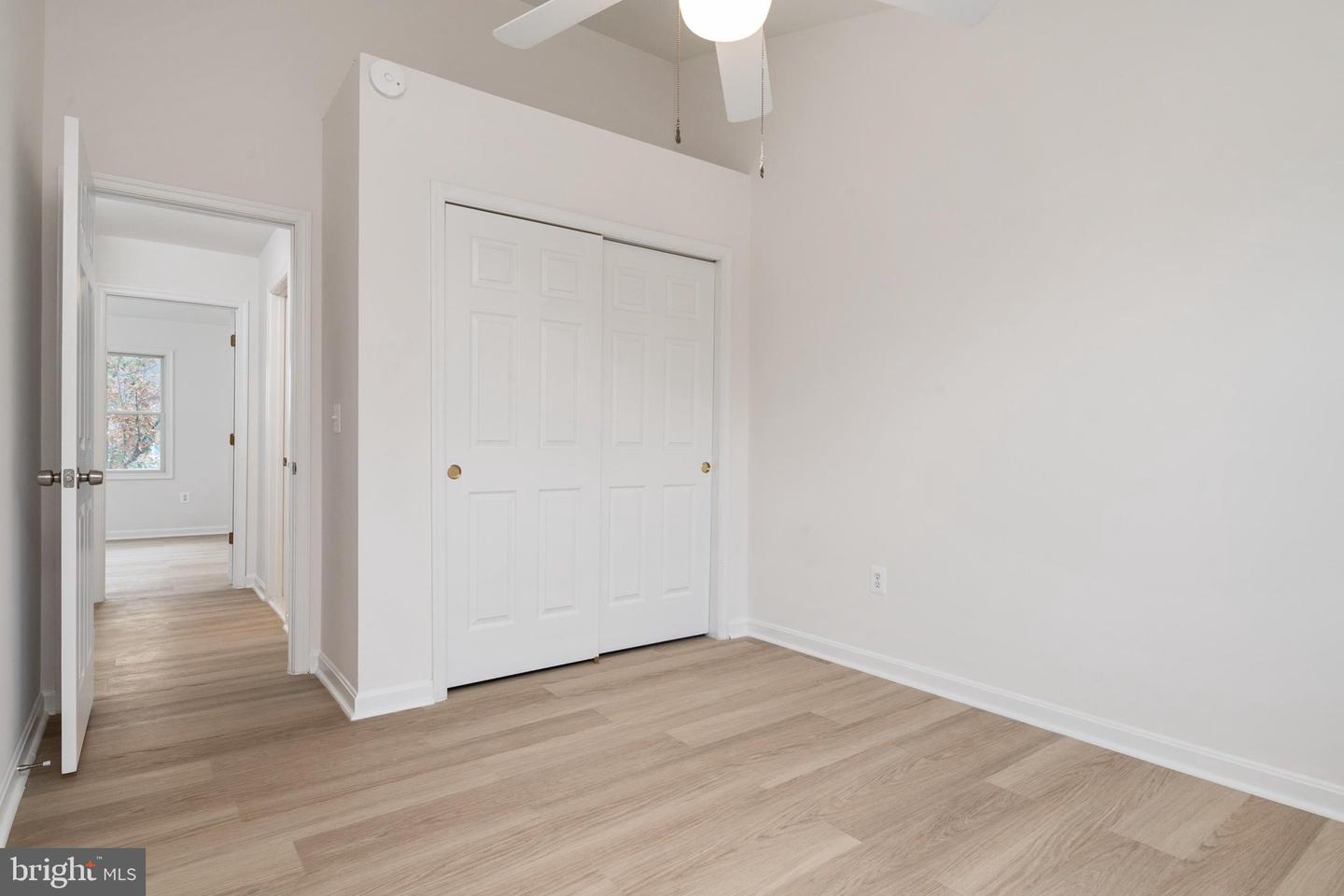 512 Auckland Way Property Photo 27