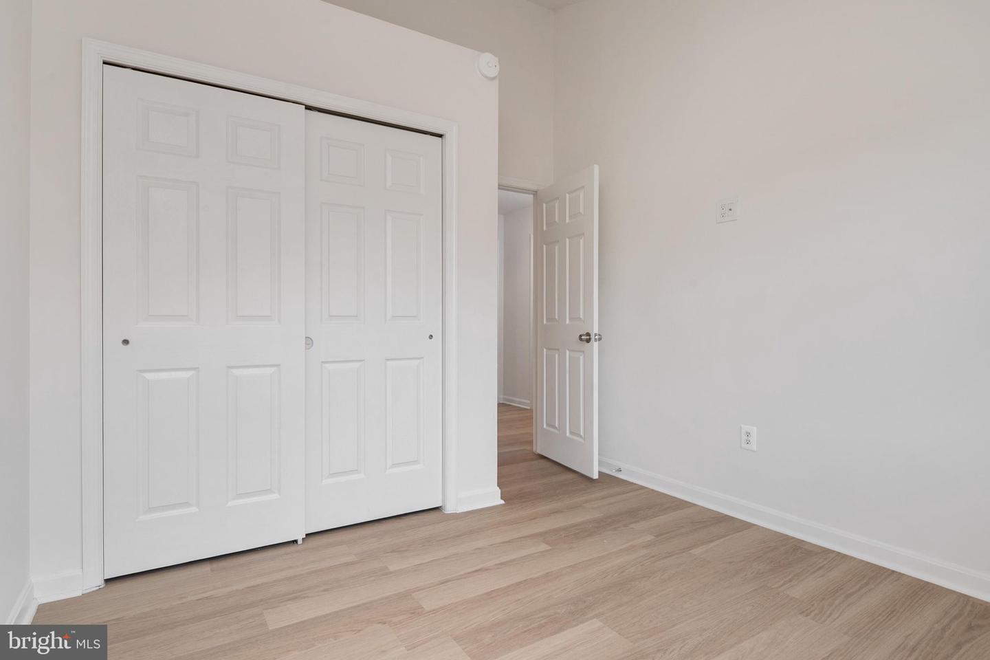512 Auckland Way Property Photo 30