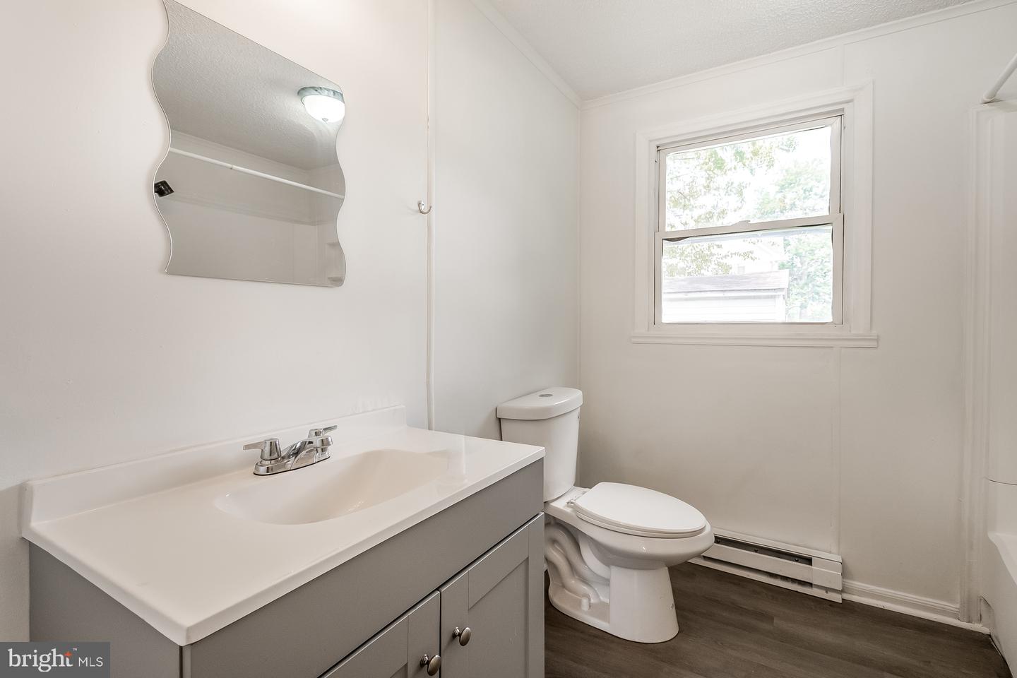107 Lee Rd Property Photo 16