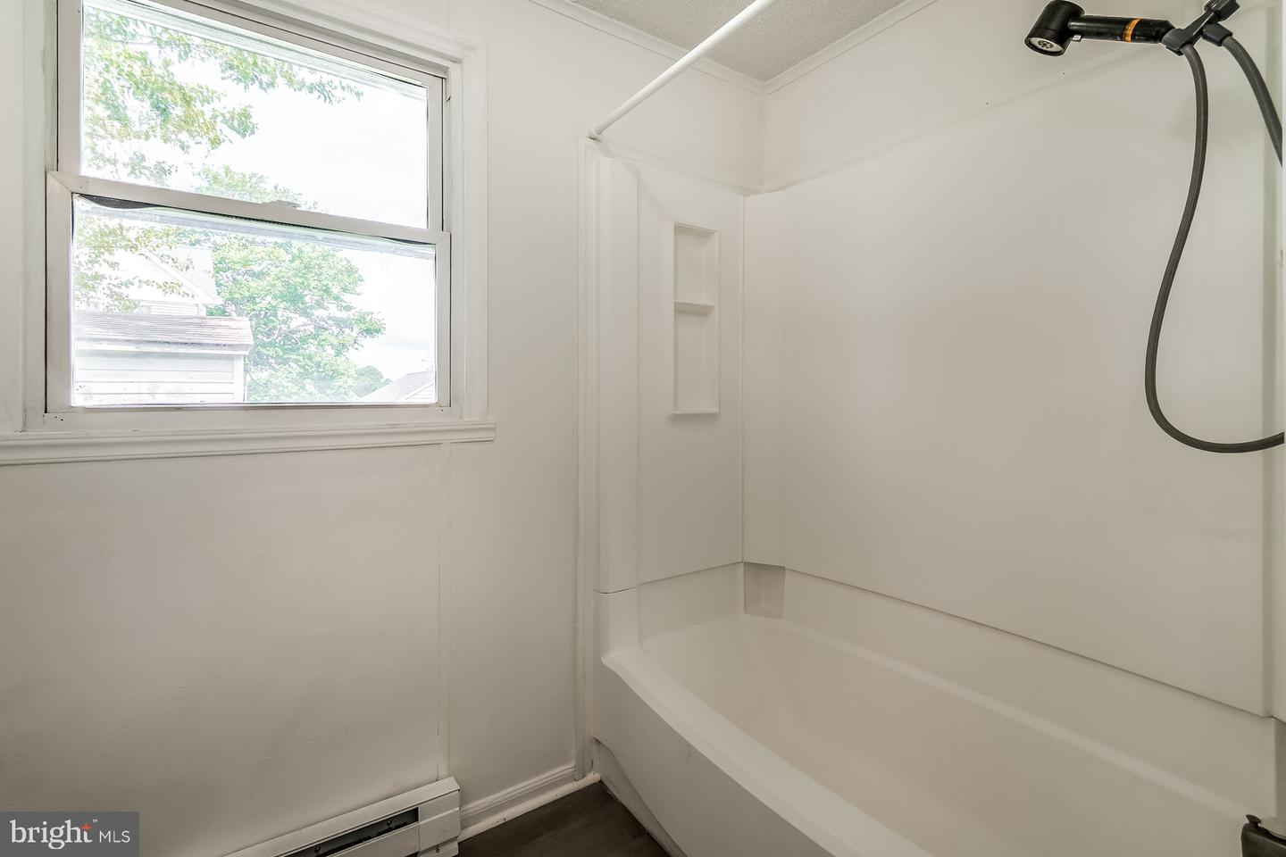 107 Lee Rd Property Photo 17