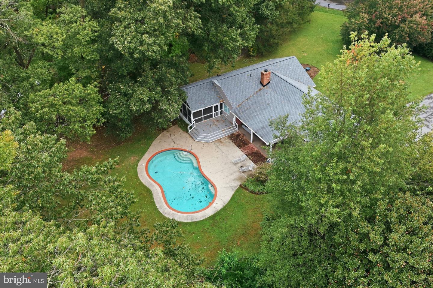 225 Hickory Ridge Dr Property Photo 5