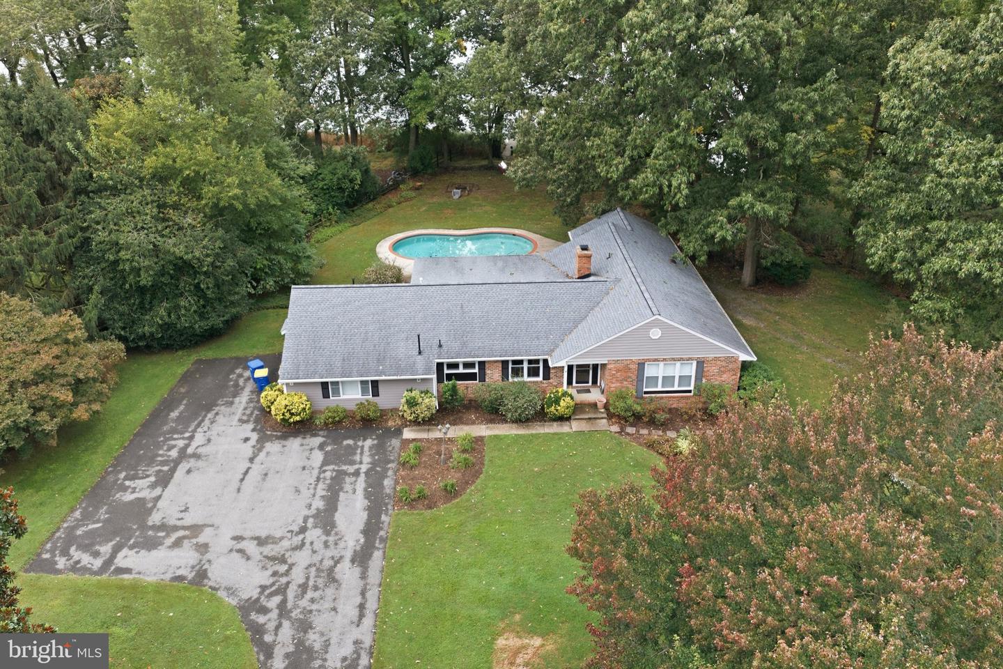 225 Hickory Ridge Dr Property Photo 8