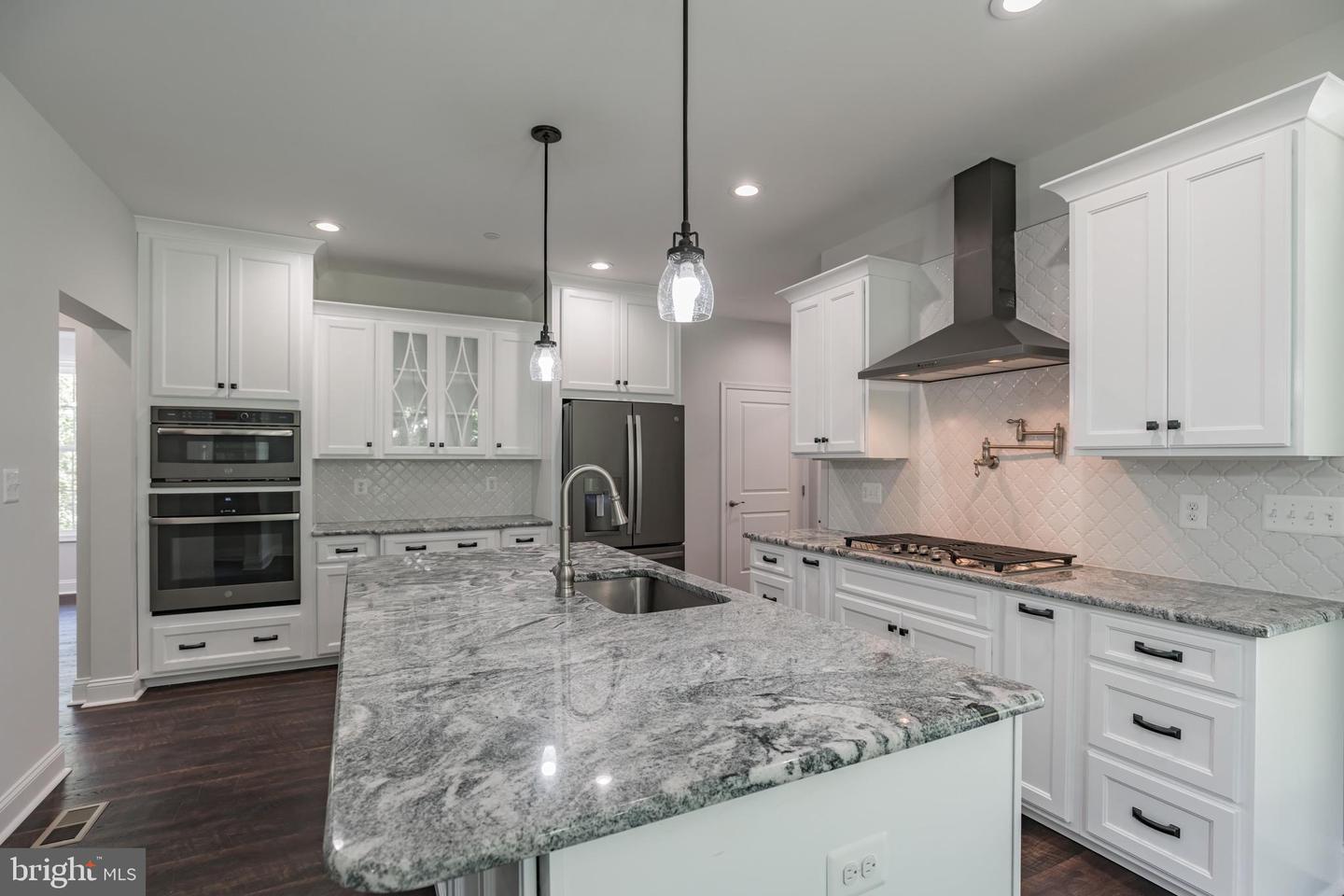 44798 Medleys Neck Rd Property Photo 4