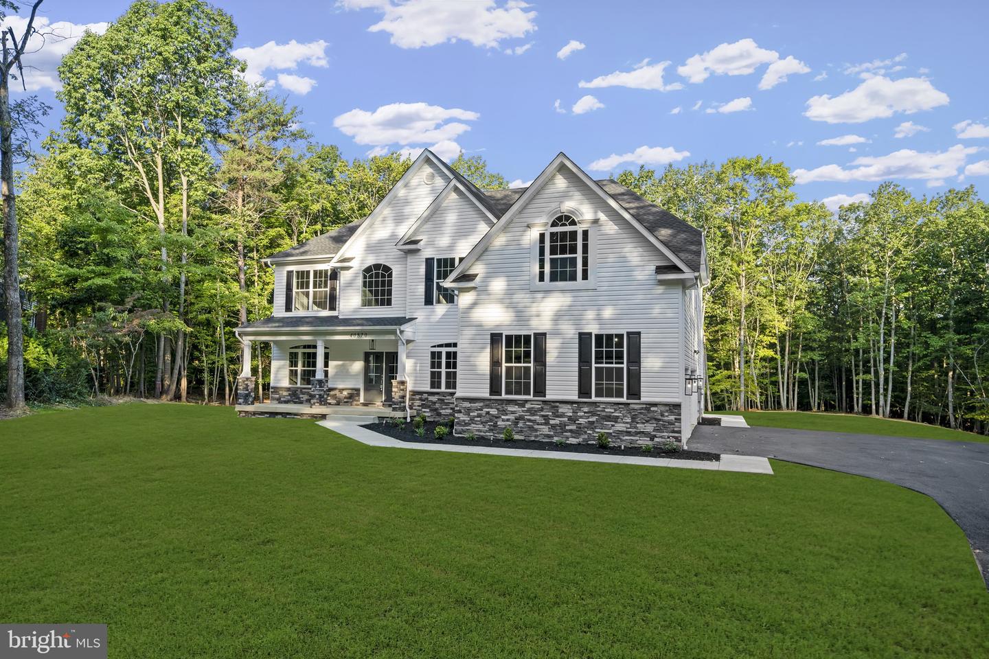 40533 BRETON KNOLLS CT Property Photo 1