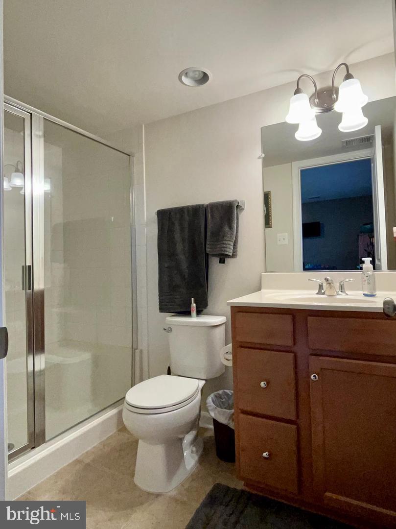 43748 Winterberry Way Property Photo 6