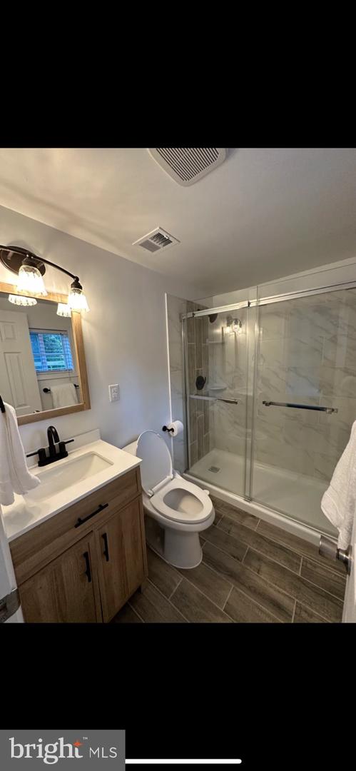 23794 Property Photo 16