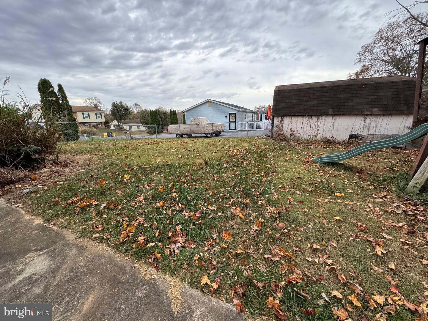 29544 Arlington Ct Property Photo 4
