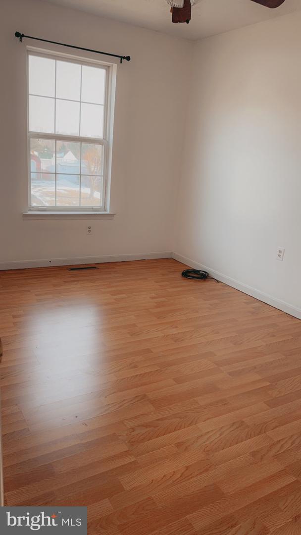29544 Arlington Ct Property Photo 9