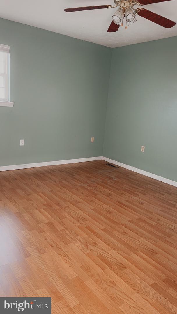 29544 Arlington Ct Property Photo 11