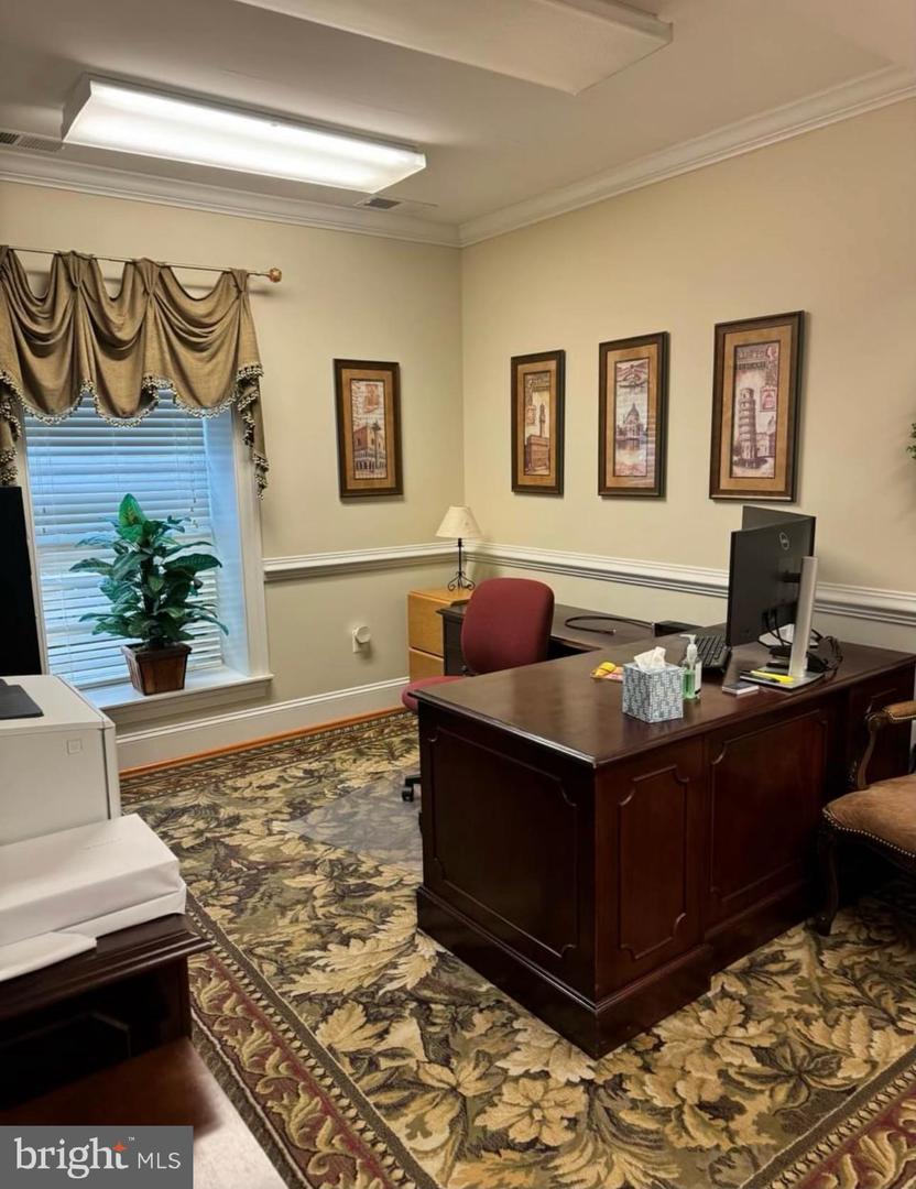 41640 Courthouse Dr #200 Property Photo 2