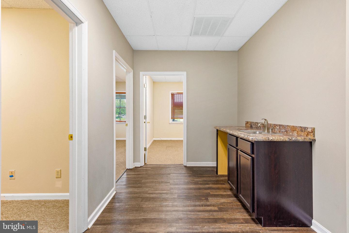 45370 Alton Ln #202 Property Photo 6