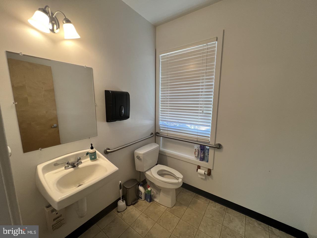 23680 Three Notch Rd #103 & 104 Property Photo 10