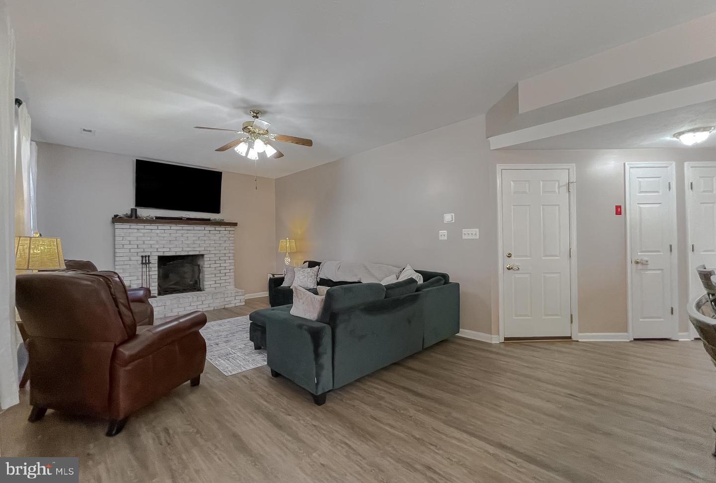 21509 Willis Wharf Ct Property Photo 17