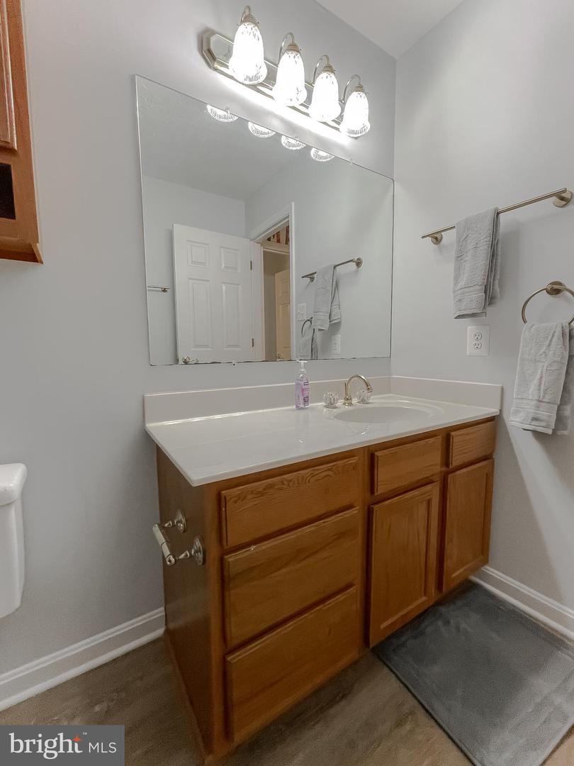 21509 Willis Wharf Ct Property Photo 43