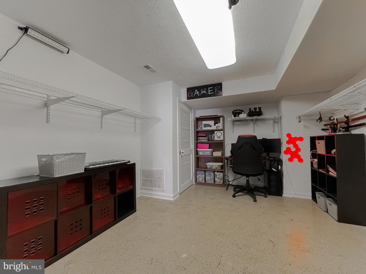 21509 Willis Wharf Ct Property Photo 55