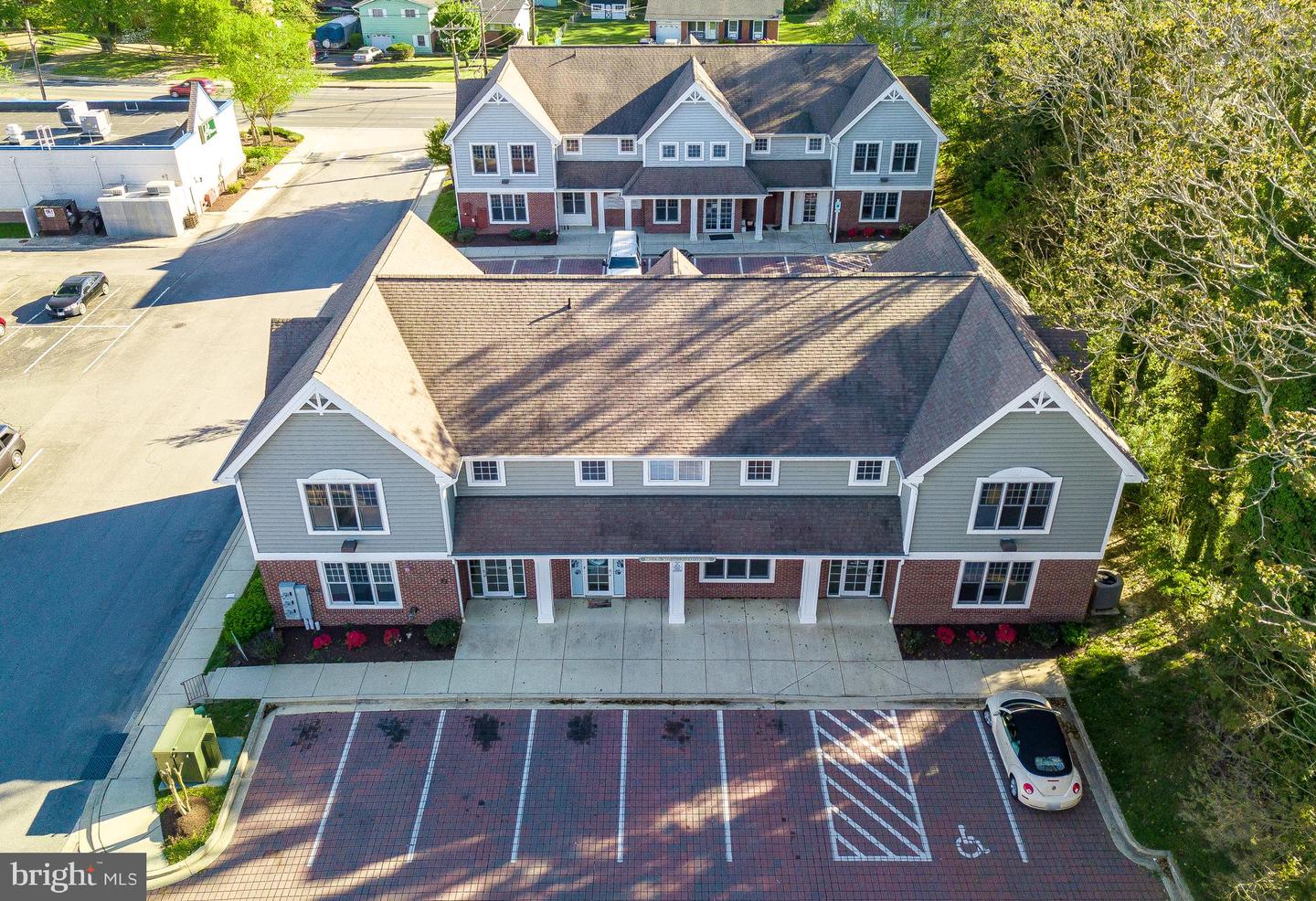 25484 Point Lookout Rd #302 - Second Floor Property Photo 1
