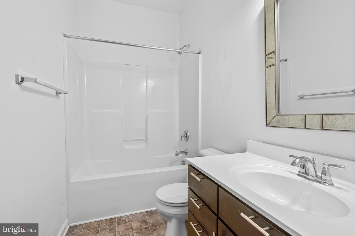 21169 Elizabeth Hill St Property Photo 18