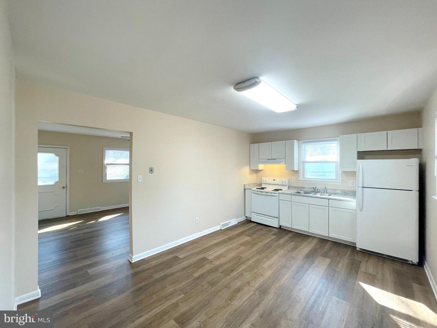 40815 King Dr Property Photo 6