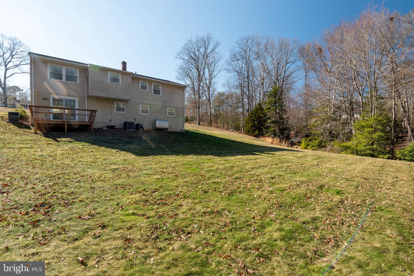 22362 Armstrong Dr Property Photo 5