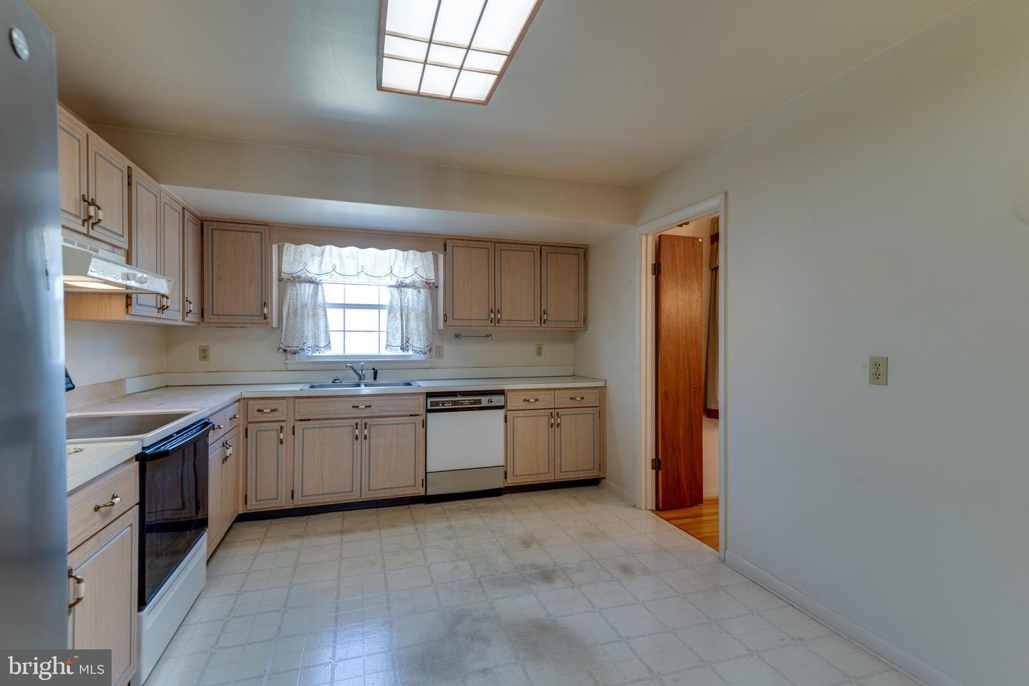 22362 Armstrong Dr Property Photo 10