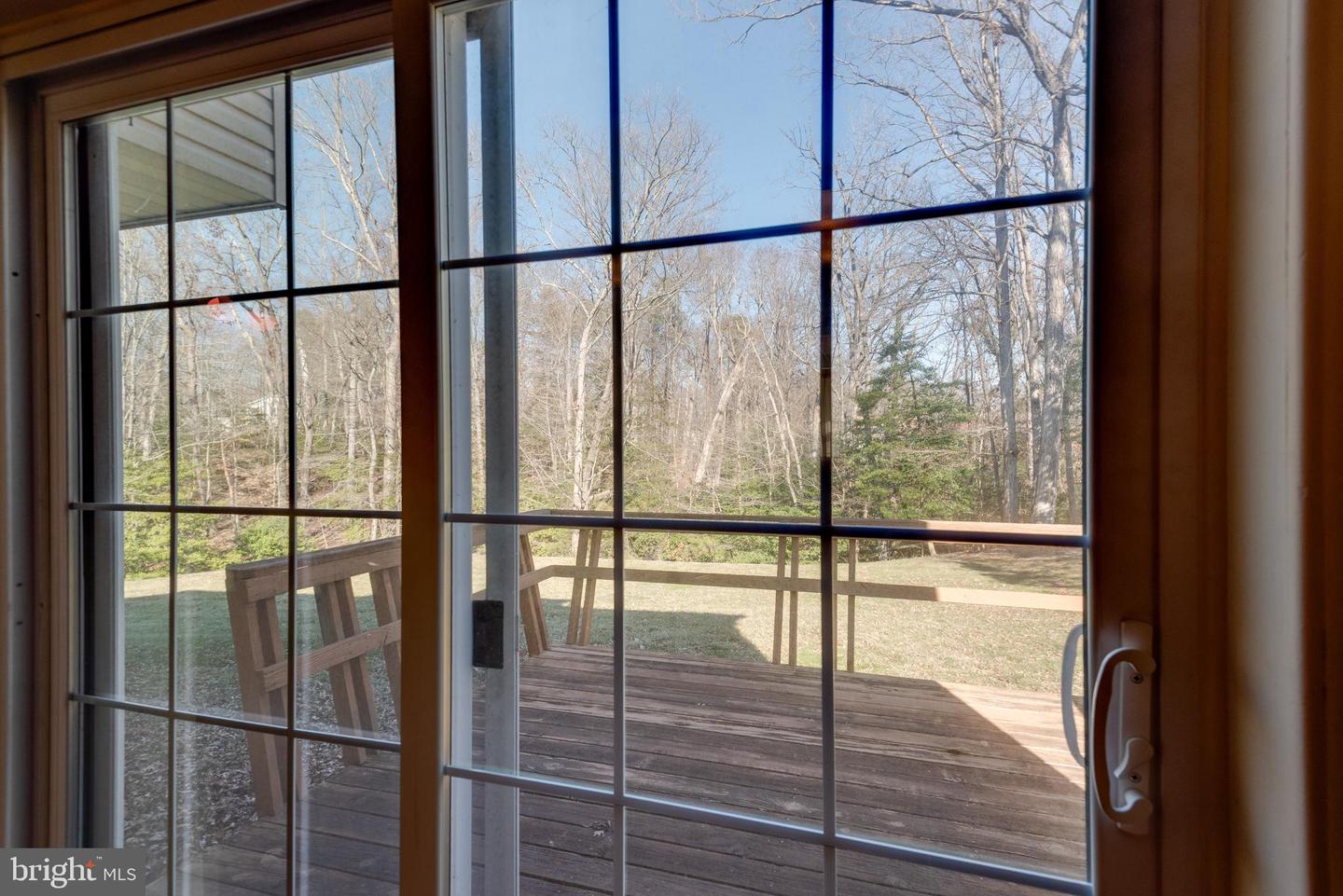 22362 Armstrong Dr Property Photo 24