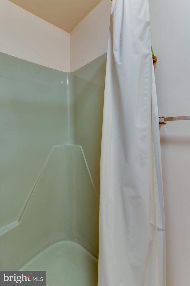 22362 Armstrong Dr Property Photo 27