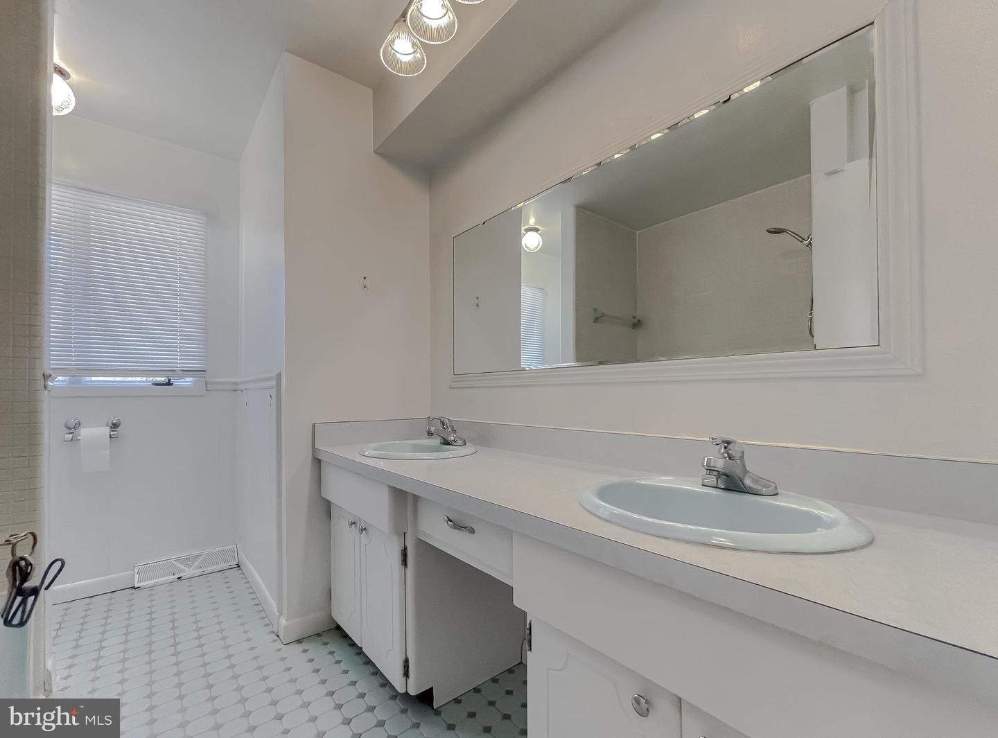 40827 Lake And Breton View Dr Property Photo 31