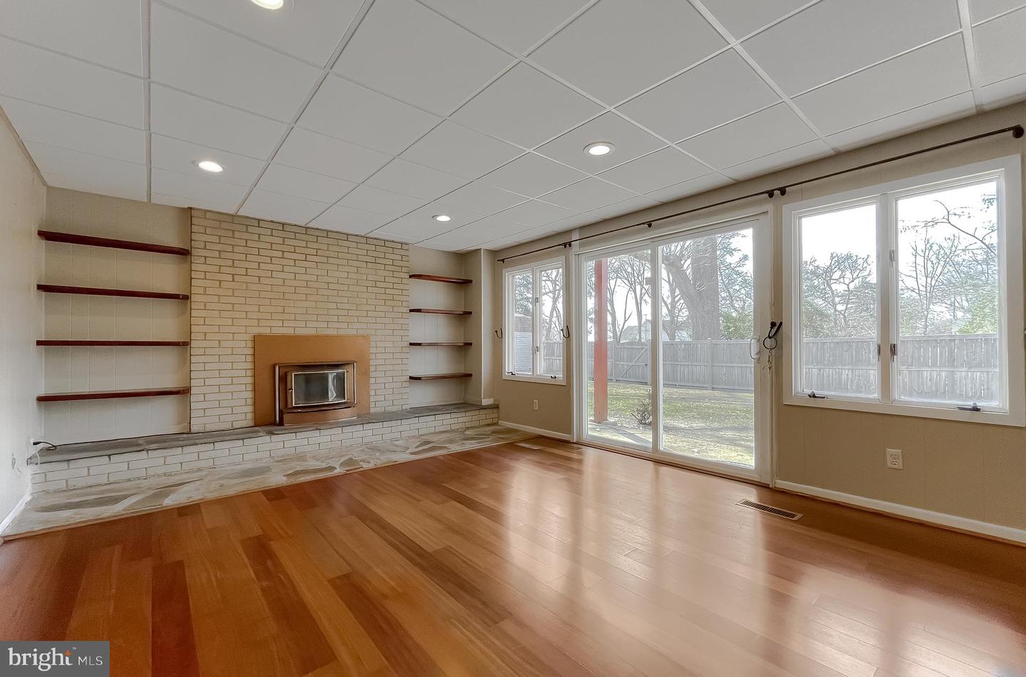 40827 Lake And Breton View Dr Property Photo 39