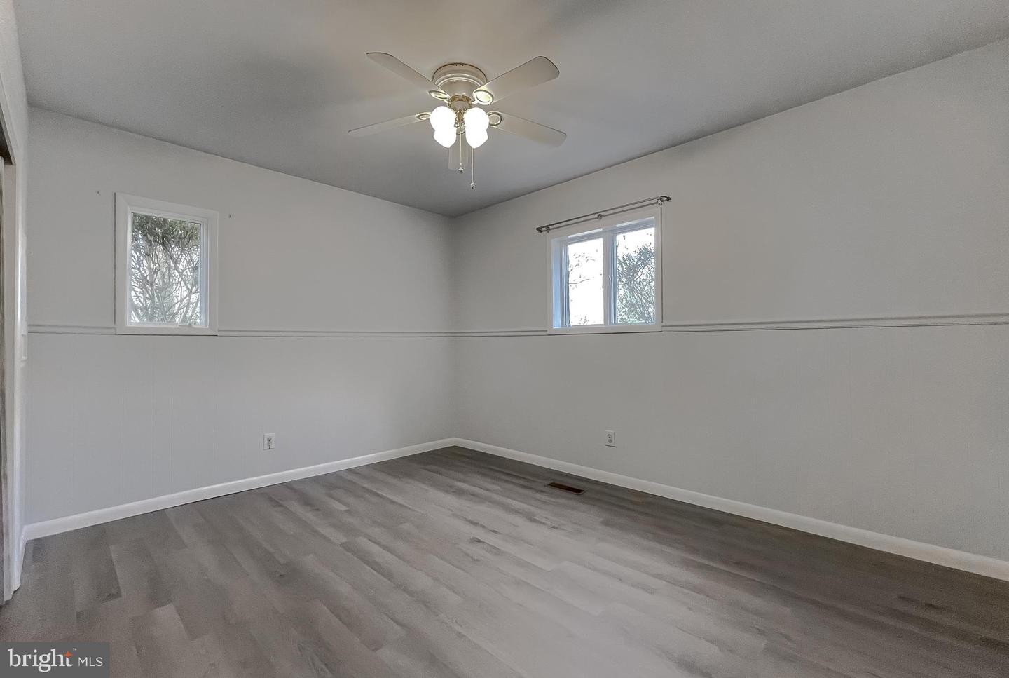 40827 Lake And Breton View Dr Property Photo 48