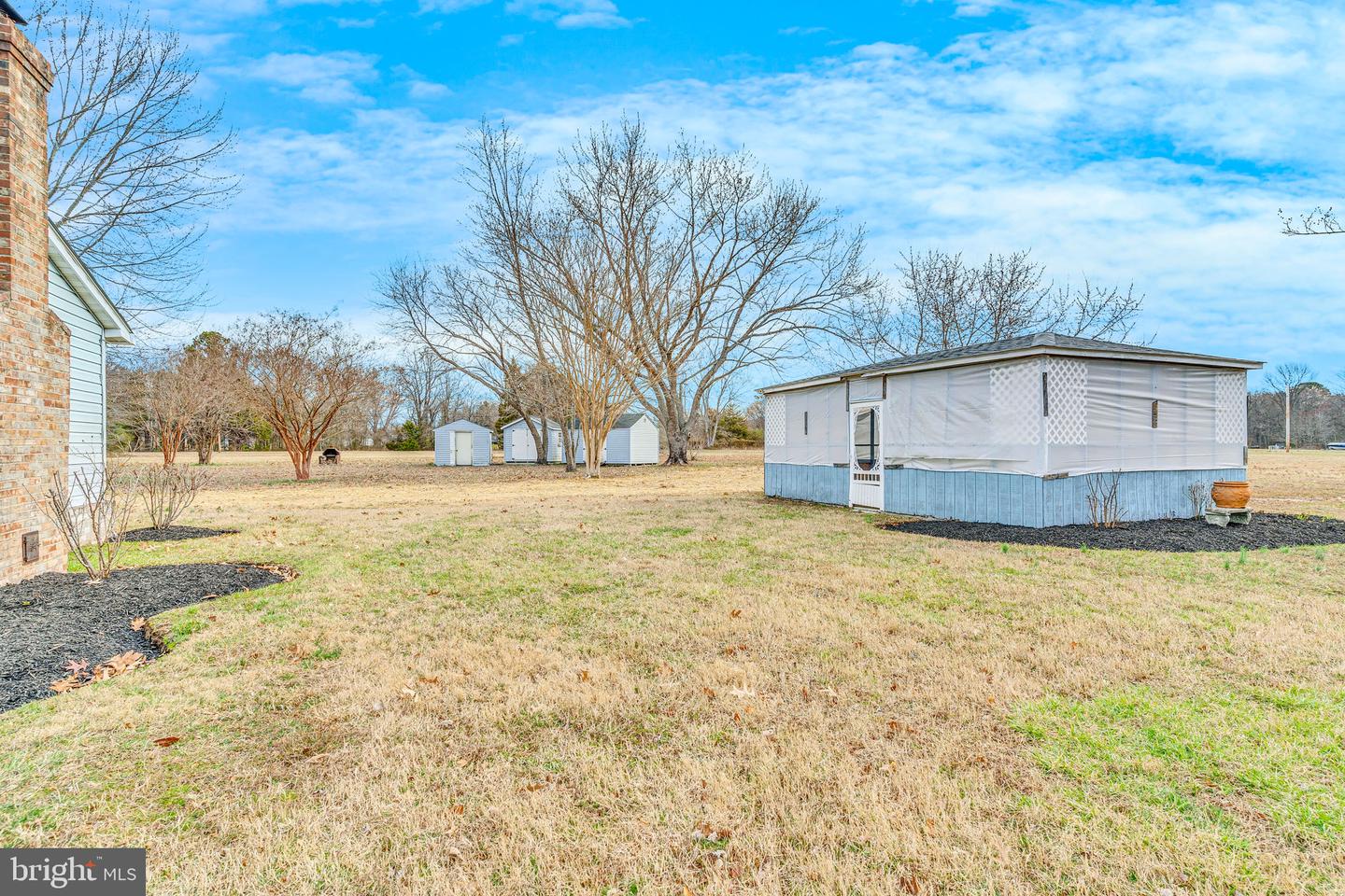 24338 Longview Rd Property Photo 2