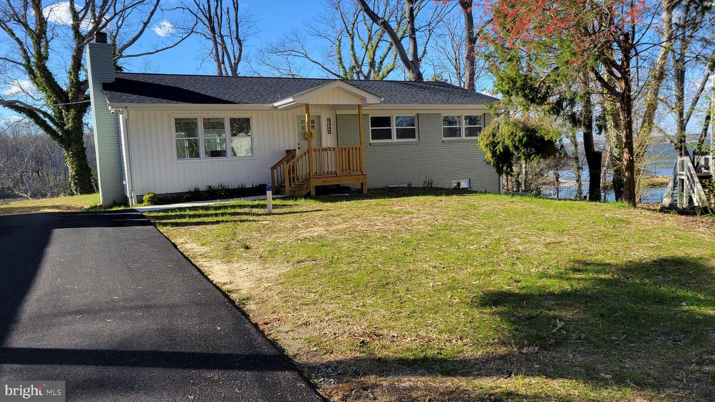 43088 Island View Property Photo