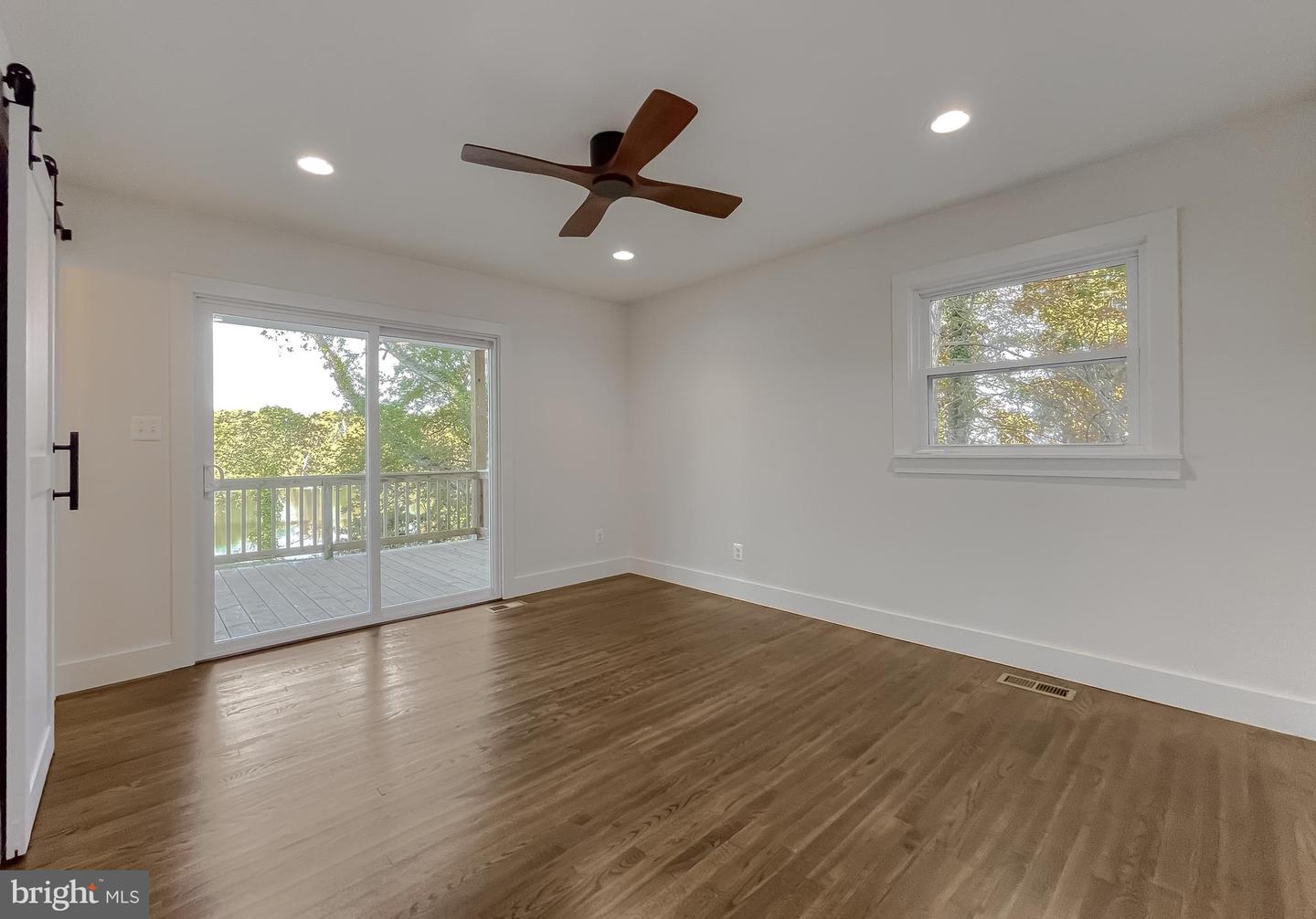 43088 Island View Property Photo 27