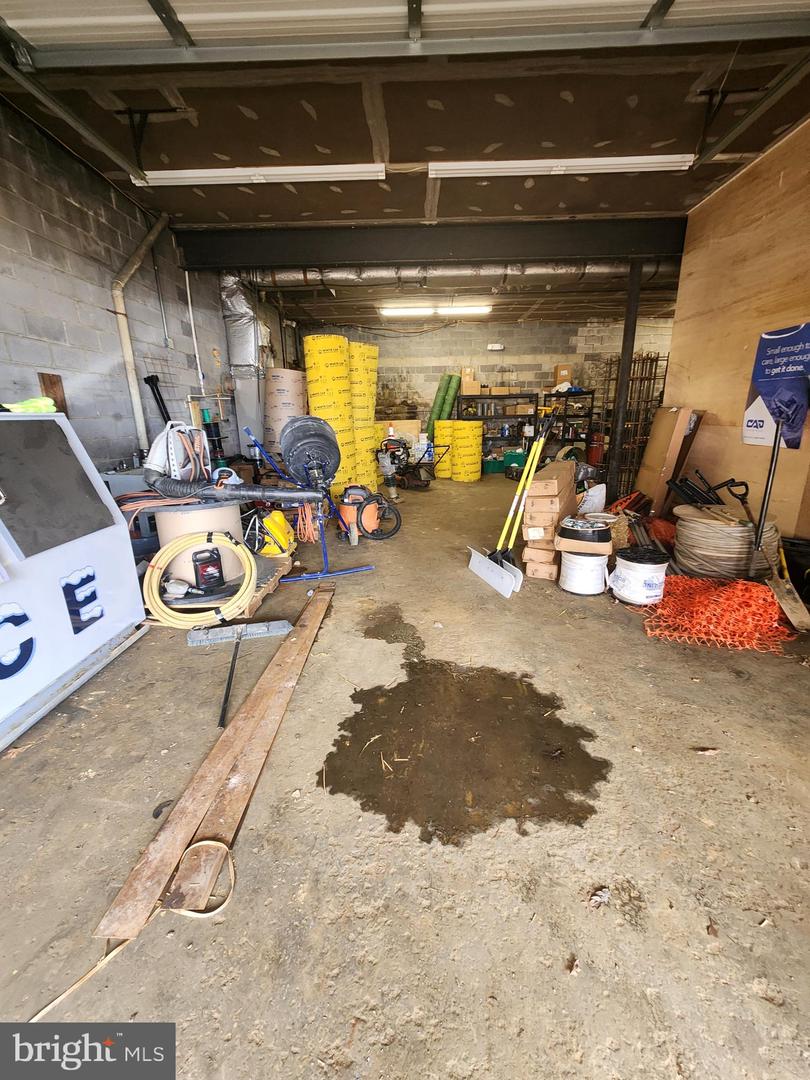 27935 Three Notch Rd Property Photo 6