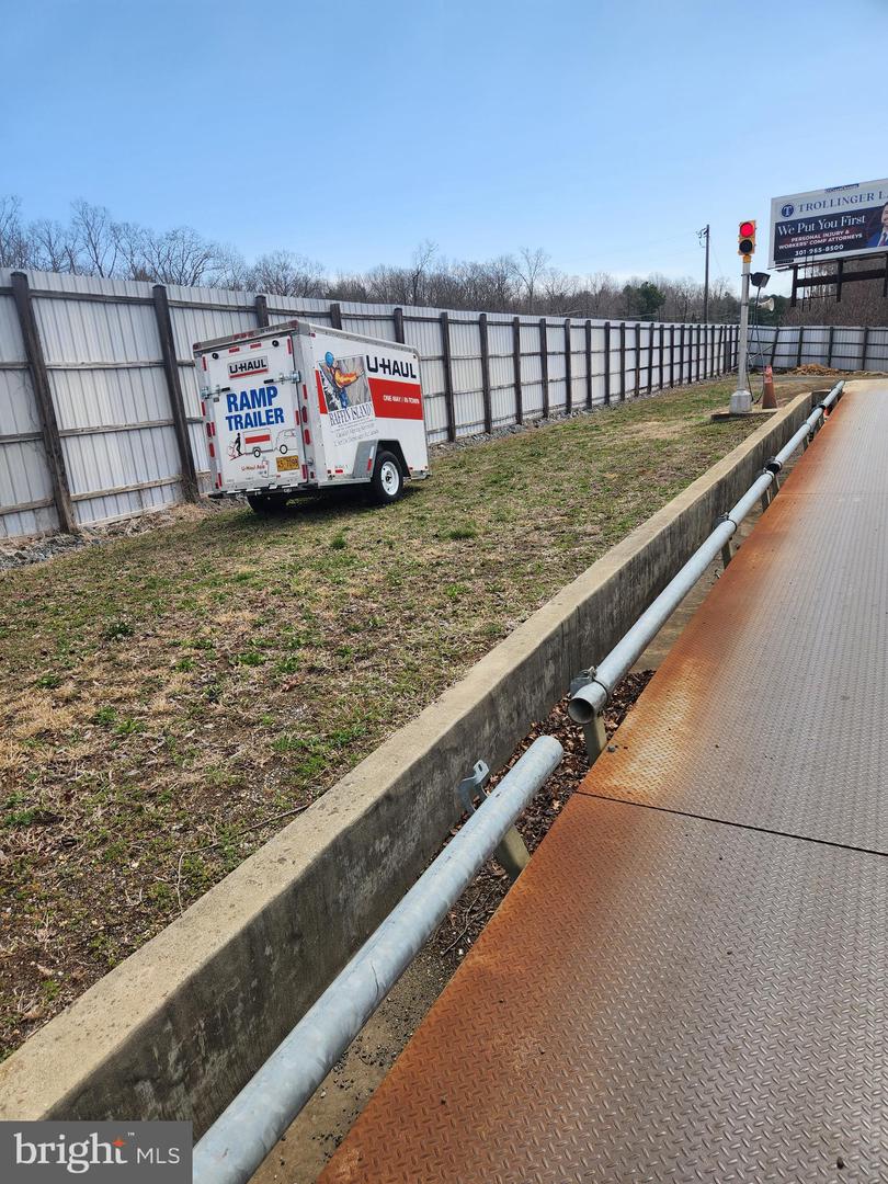 27935 Three Notch Rd Property Photo 7