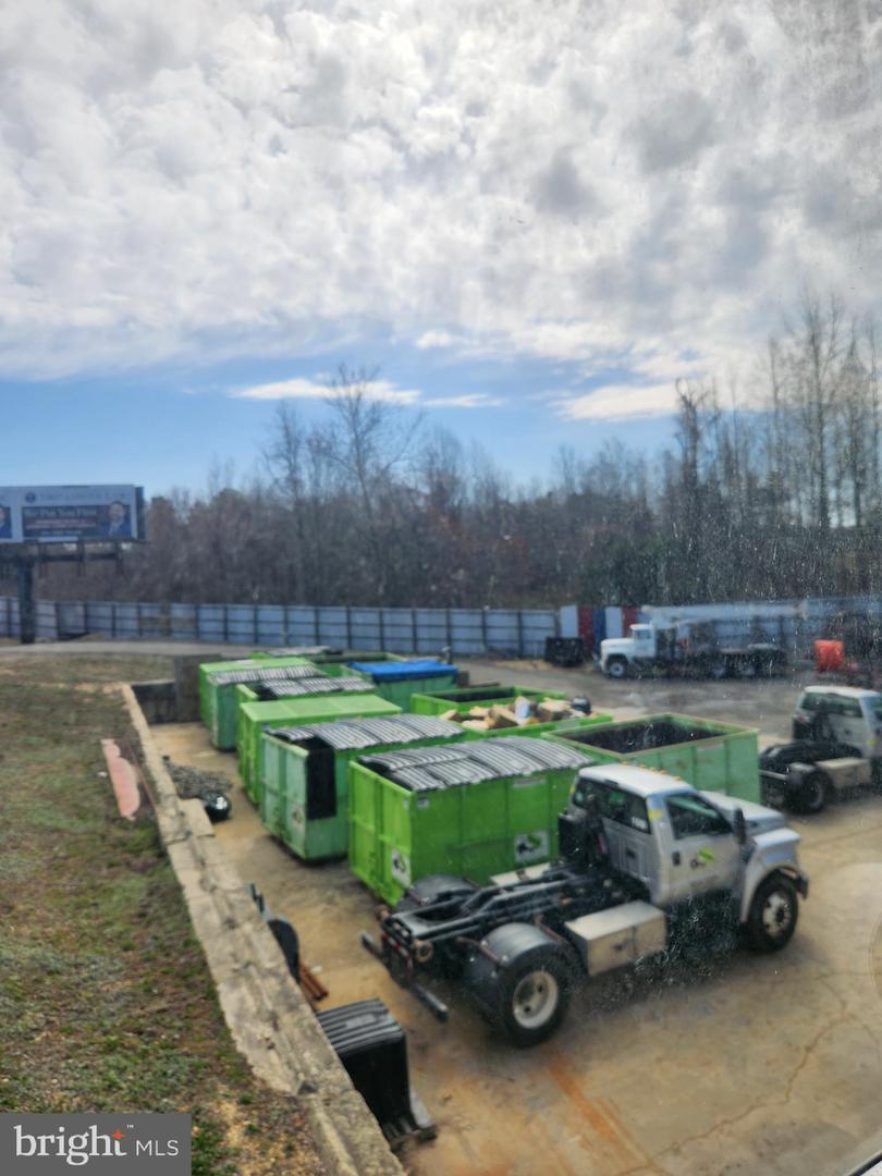 27935 Three Notch Rd Property Photo 10