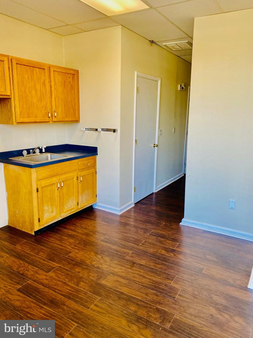 21614 Great Mills Rd #102a Property Photo 4