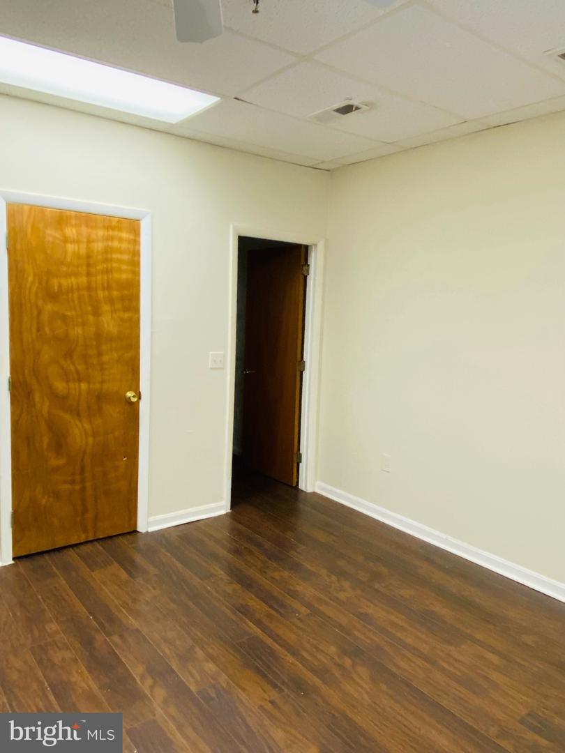 21614 Great Mills Rd #102a Property Photo 11