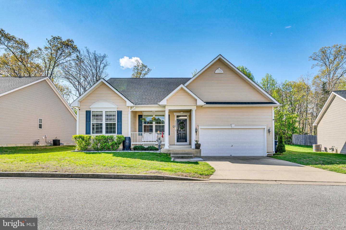 45320 Monterey Ln Property Photo 1