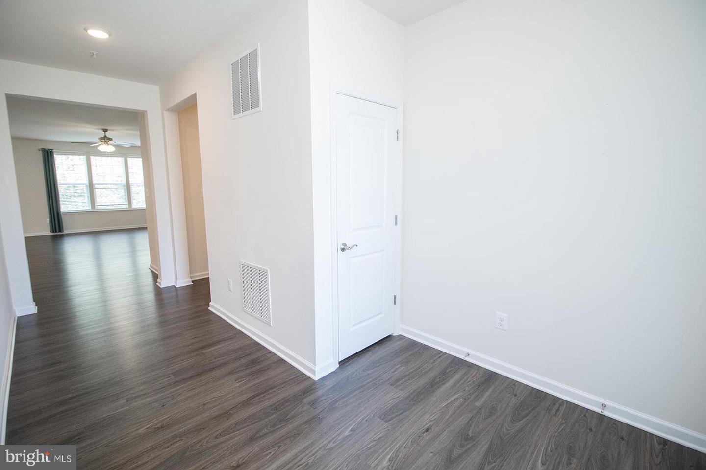 23531 Lilliflora Dr Property Photo 6