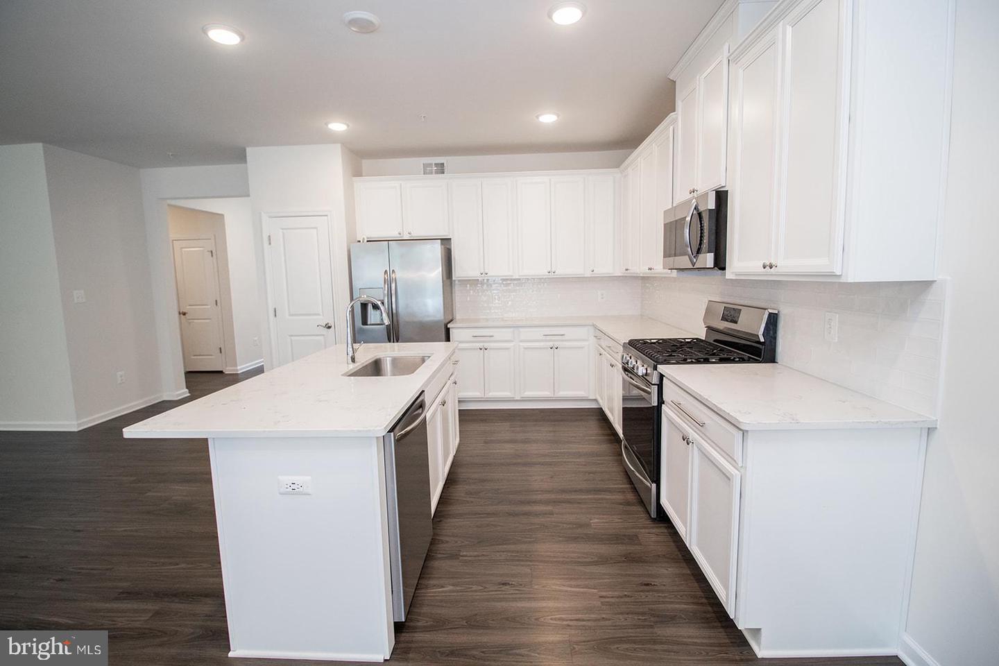 23531 Lilliflora Dr Property Photo 12