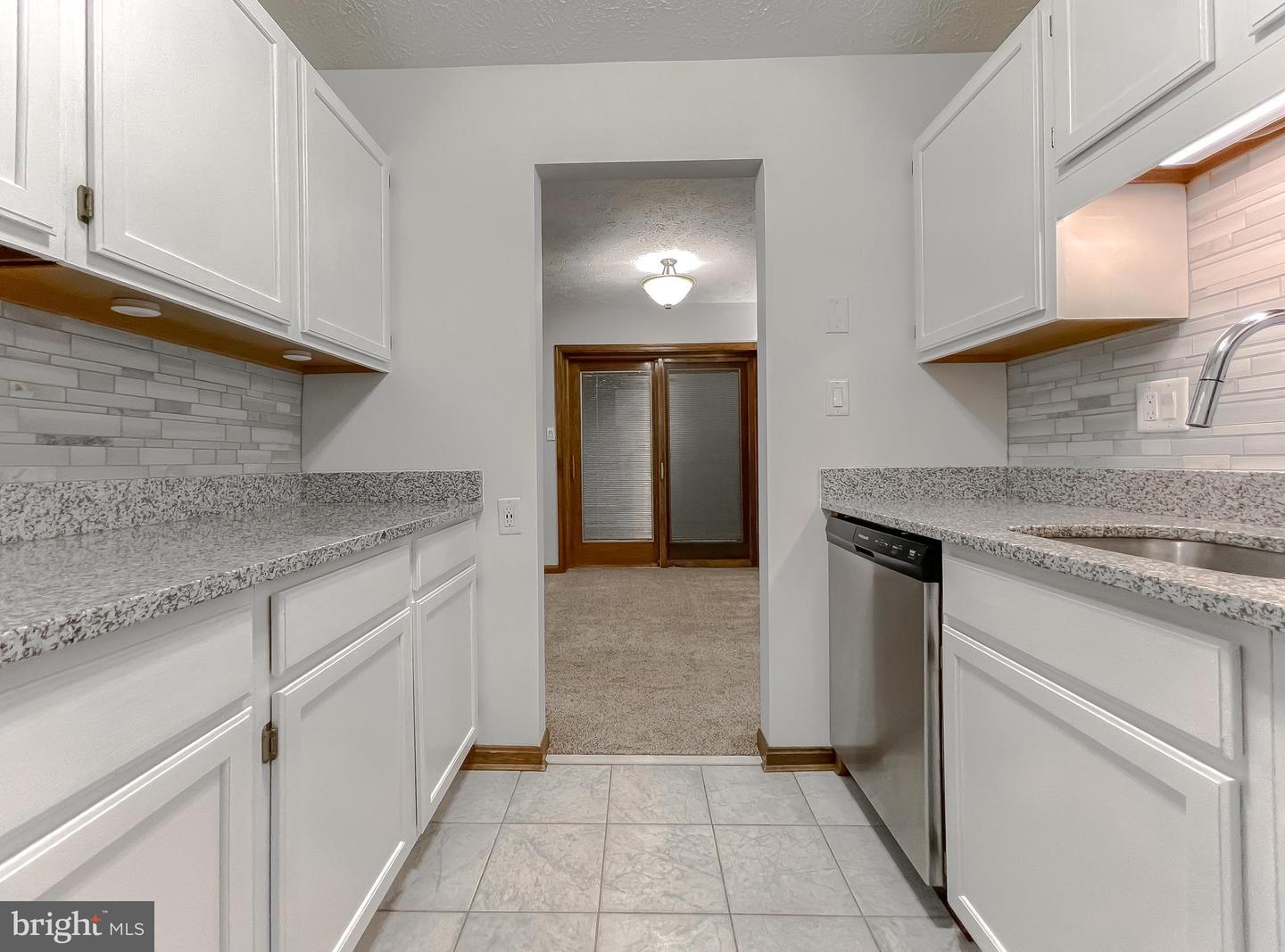 23240 Rosewood Ct #5 Property Photo 11