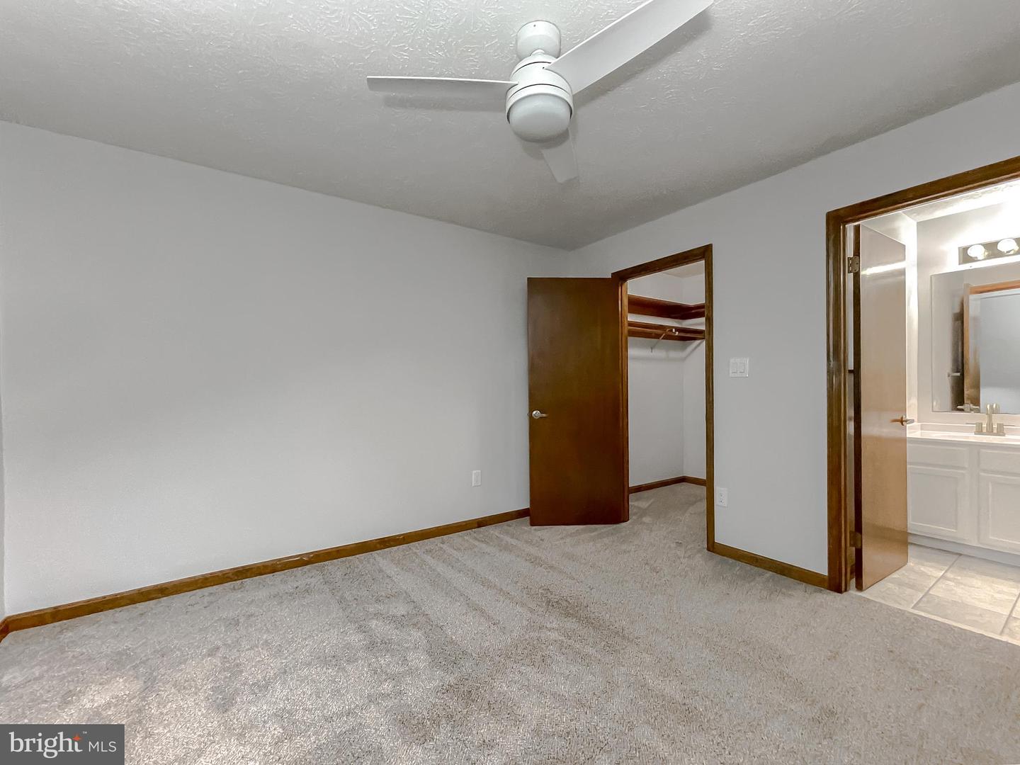 23240 Rosewood Ct #5 Property Photo 26