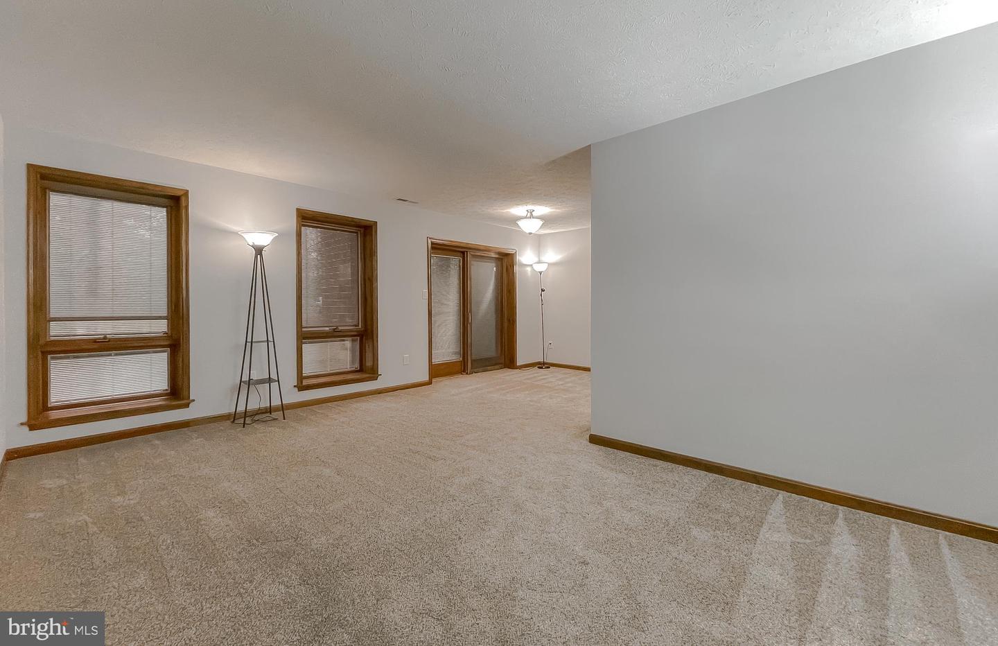 23240 Rosewood Ct #5 Property Photo 31