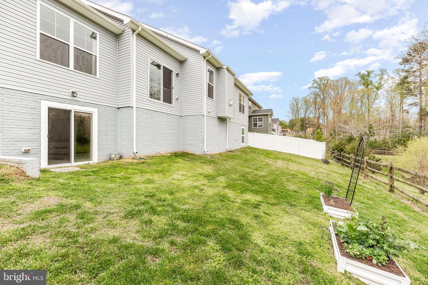 20833 Nick St Property Photo 3