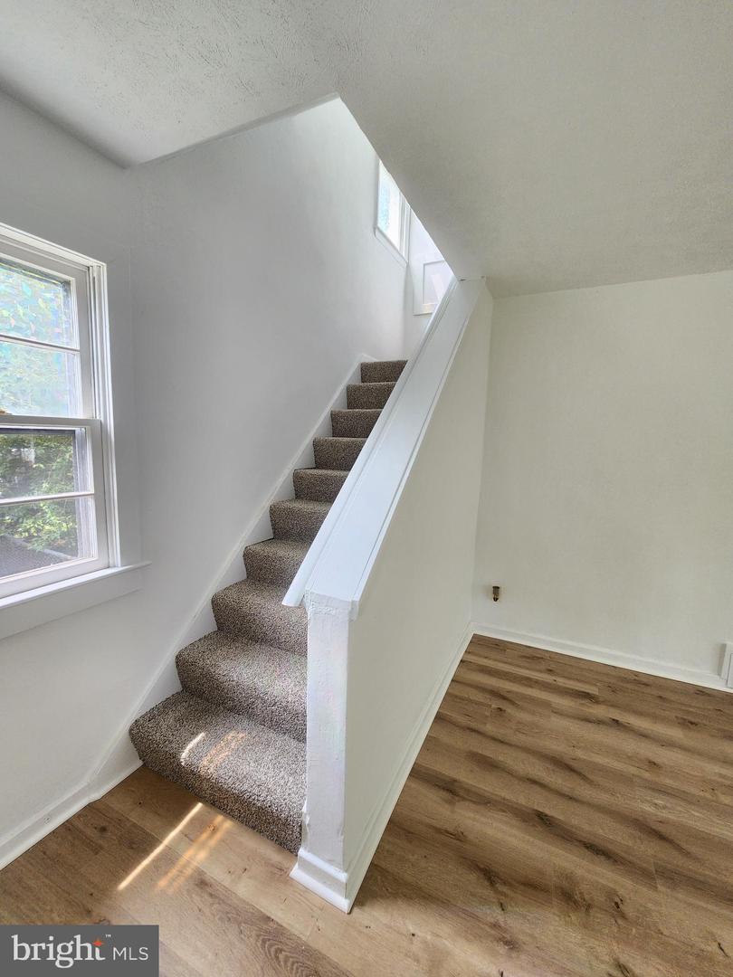 21713 Cabot Pl Property Photo 13